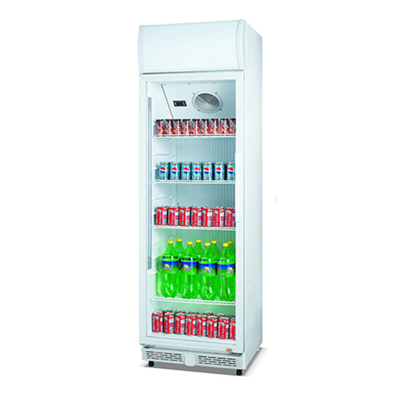 retailing refrigerator and drink retailing refrigerator